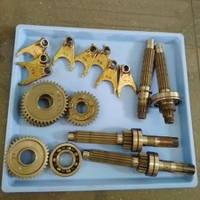 Gsxr 1000 gearbox parts - gearbox,
