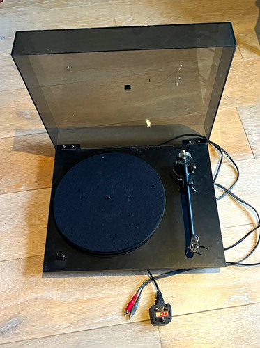 Rega planar black belt - p3,