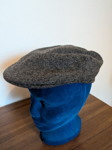 Vintage burberrys 100 wool - vintage,