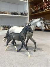 Breyerfest 2010 SR Stage Mom & Child Star Giselle Gilen Mare & Foal Set 1/1200