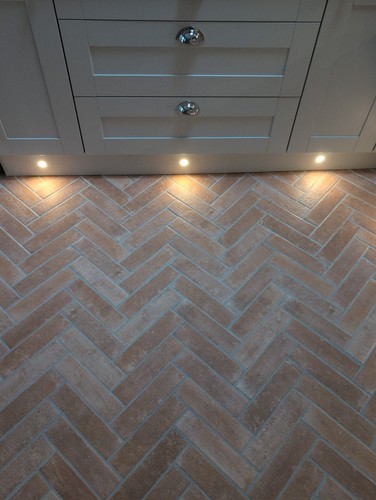 Terracotta effect porcelain - terracotta,