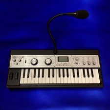 KORG microKORG XL Synthesizer