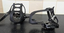 Pair technogym bicycle - of, toe