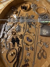 Jewellery Bundle Inc. Yardly