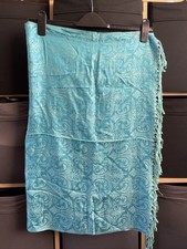 * AMA WATERWAYS* WOMEN SCARF Blue Paisley RAYON 28"X 70"~ FRINGE EUC