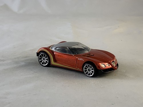 Hot wheels golden arrow 2003 - arrow,