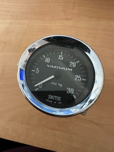 Smiths classic car gauges - classic,