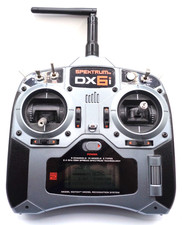 Spektrum DX6I DSM2 2.4GHz Transmitter in excellent condition on mode 2 + manual