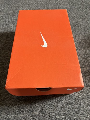 Nike trainer shoe - nike,