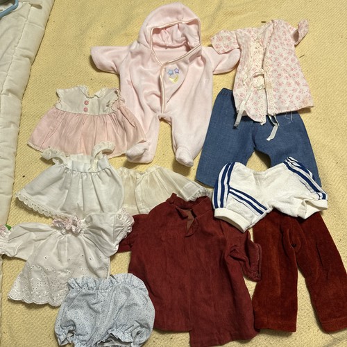Vintage medium size dolls - size,