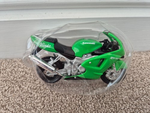 New kawasaki ninja - new, 1/18