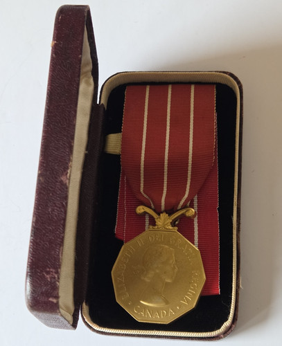 Canadian forces decoration - canadian, cd