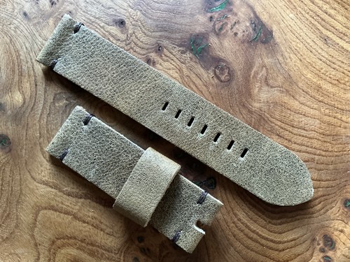24mm distressed brown leather