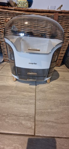 Makeup storage box - makeup,
