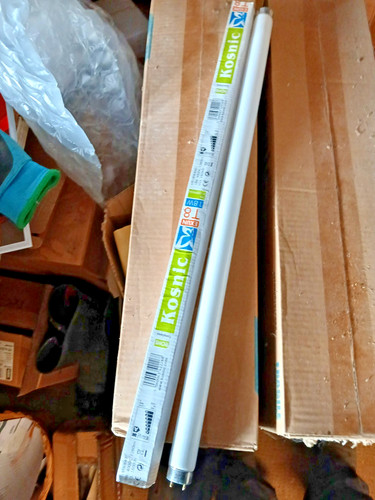 Box fluorescent tubes 2ft - box, 25