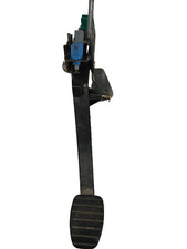 Renault Megane Convertable Clutch Pedal 8200155984 Genuine 1.6 16V 2006 Year