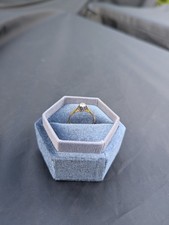 18ct Yellow Gold Solitaire