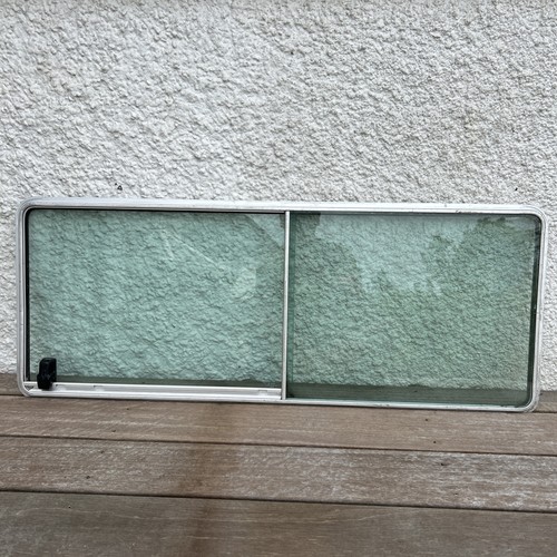 Sliding window green - sliding,