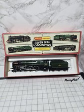 Hornby R552 BR 4-6-2 7P6F Loco