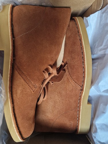 Bnwt clarks originals - originals, desert