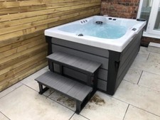 Black Diamond Hot Tub 1