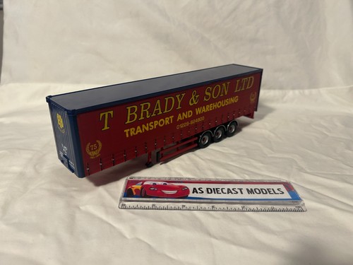 Corgi modern truck brady - corgi,
