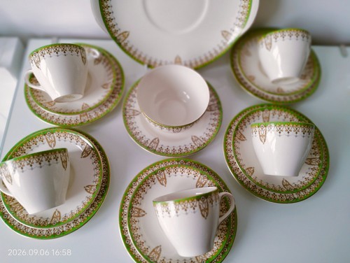 Vintage royal doulton - royal, tivoli