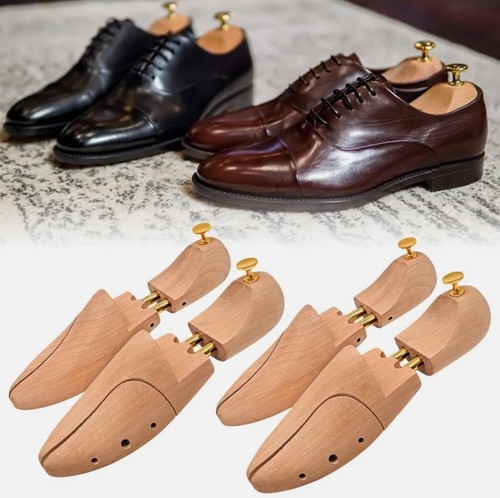 Cedar wood shoe trees - cedar,