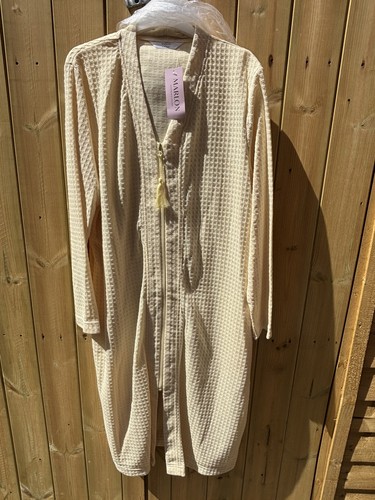 Dressing gown waffle material - dressing,