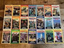 Enid Blyton FAMOUS FIVE