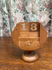 Vintage Desk Top Wooden Blocks Perpetual Calendar