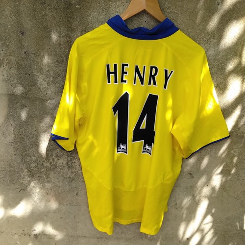 Arsenal 2003 away - 2003-04,