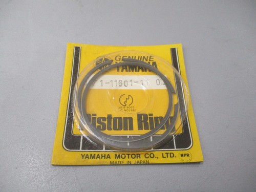 Nos yamaha oem piston - piston, set