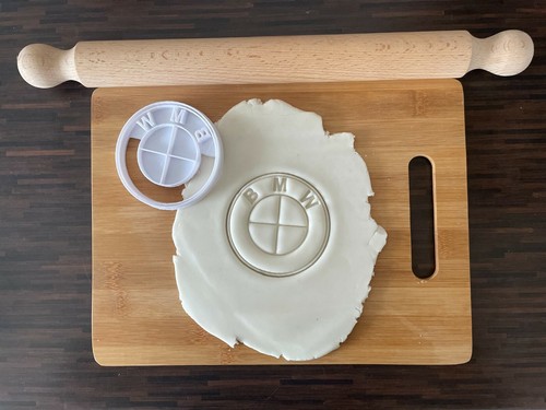 Bmw cookie cutter cake - cookie,