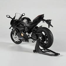 1/12 Ducati Panigale V4S