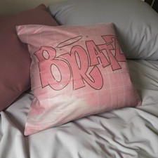 Yk2 Pink Bratz Cushion Cover  - Brand New - Cover Only 45x44cm