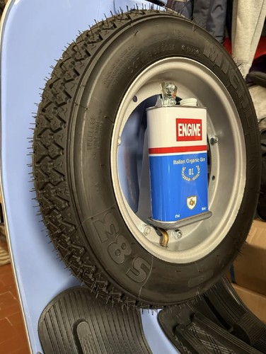 Vespa castrol vintage oil can - castrol,
