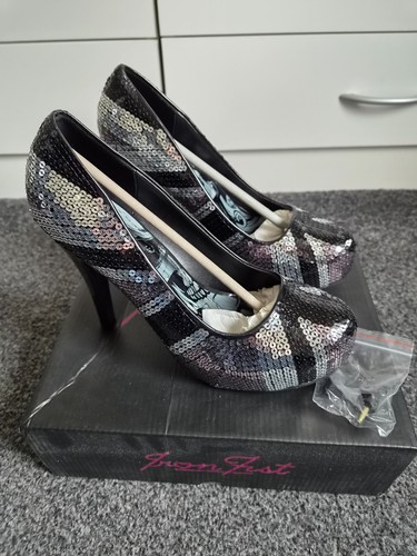 Iron fist jacked platform - fist,