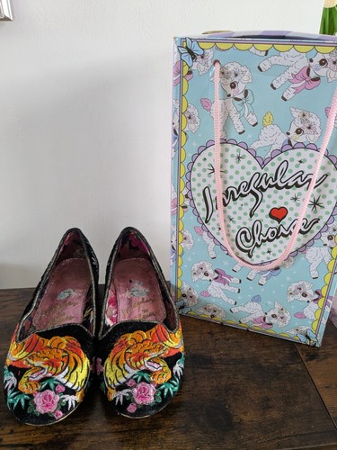 Irregular choice pawline flat - choice,