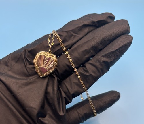 Antique heart locket - 9ct, gold