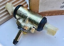 16923004 : Sankey trailer 3/4 Hydraulic Brake Cylinder. Boxed