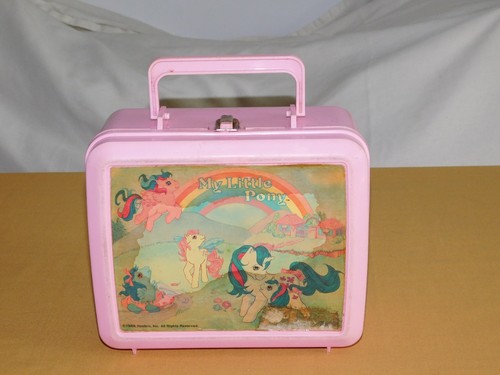 Vintage 1986 plastic - vintage,