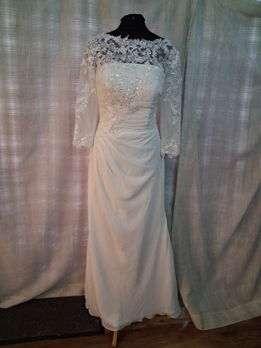 Wedding dress size - , ivory