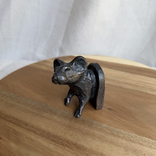 Mouse sculpture cold - mouse, cast