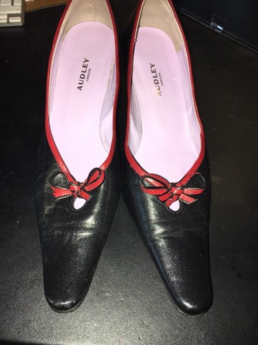 Audley black and red - black,