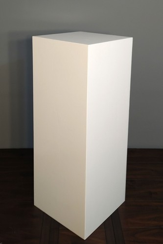 X 16 white display - x,