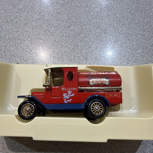 Lledo model ford tanker new - tanker,
