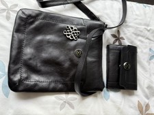 Bailey and Quinn Women's Leather Crossbody Bag Back