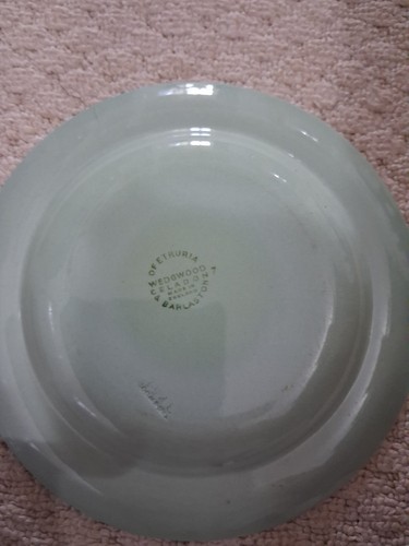 Wedgwood celadon plate inch - 7,