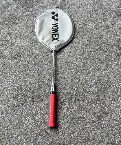 Yonex 700 muscle - muscle, mega